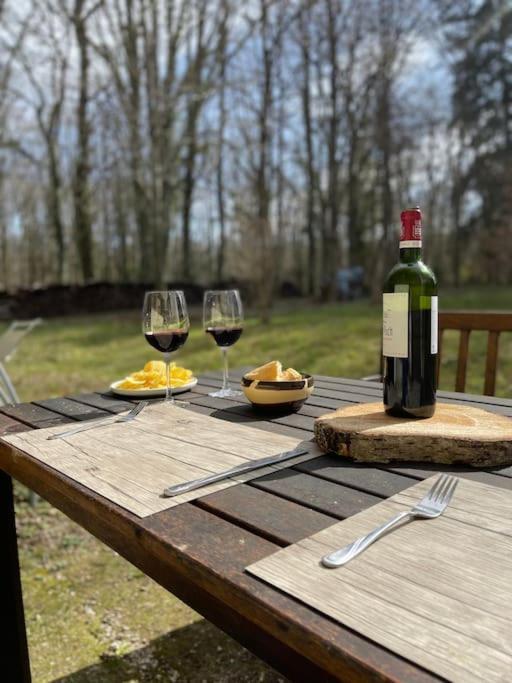 Gite Les Reculons Au Pied Du Lac Les Midoux Zewnętrze zdjęcie